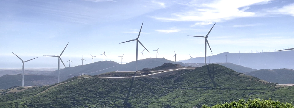 Investment and financing of wind farms in Spain Investment and financing of wind farms in Spain