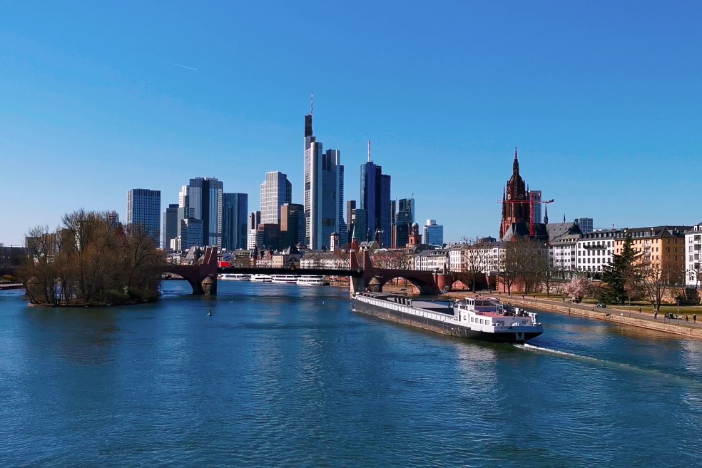 The European Union is closely monitoring the growth of gas production in Norway and Azerbaijan, which can also become an alternative to Russian gas for the EU countries The European Union is closely monitoring the growth of gas production in Norway and Azerbaijan, which can also become an alternative to Russian gas for the EU countries