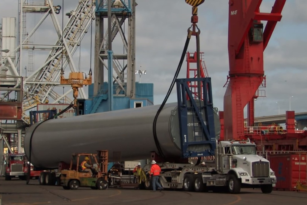 It is a wind farm modernization in India, which consists of replacing old low power turbines or faulty turbines with newer ones at existing wind farms across the country It is a wind farm modernization in India, which consists of replacing old low power turbines or faulty turbines with newer ones at existing wind farms across the country