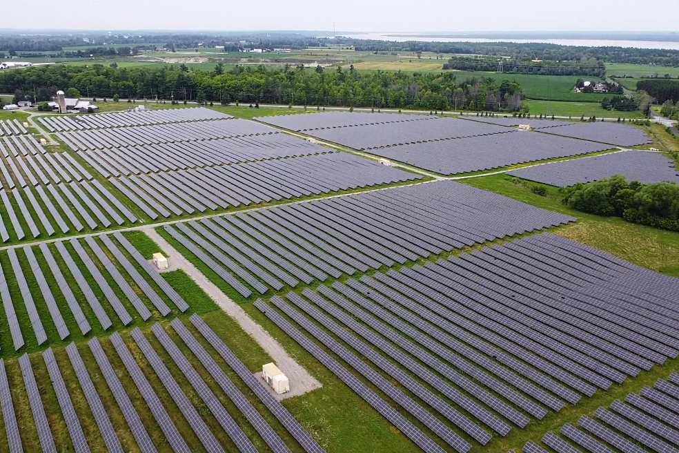 Digitalization in the operation of photovoltaic systems benefits not only private investors and PV asset owners Digitalization in the operation of photovoltaic systems benefits not only private investors and PV asset owners