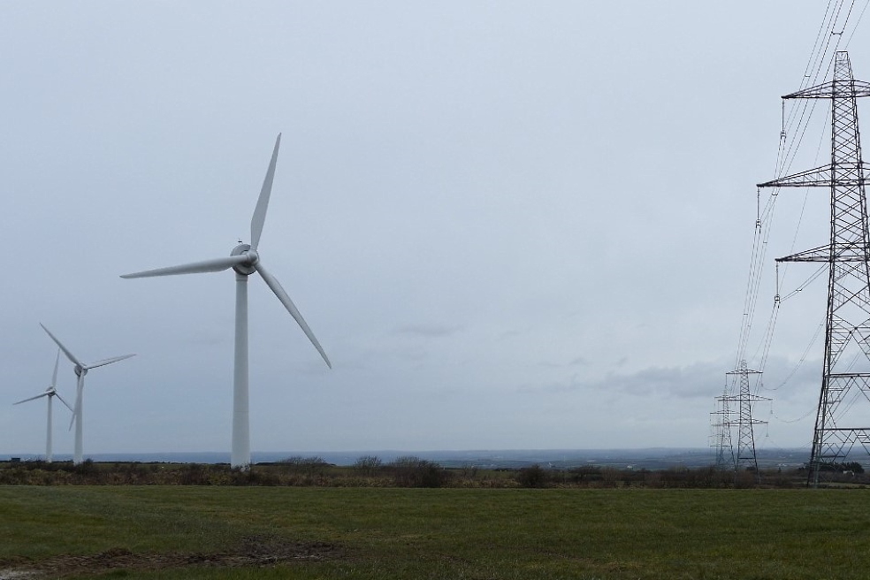 This risk depends on the size of the wind turbines and the location of the wind farm This risk depends on the size of the wind turbines and the location of the wind farm