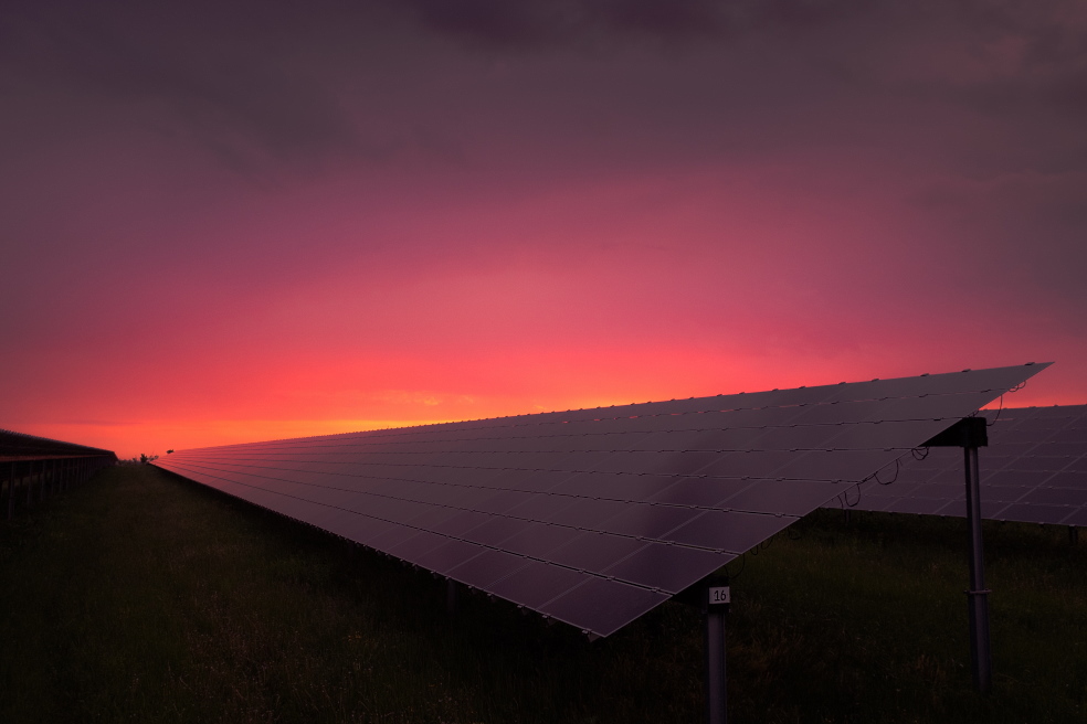 Engineering and design of solar power plants Engineering and design of solar power plants