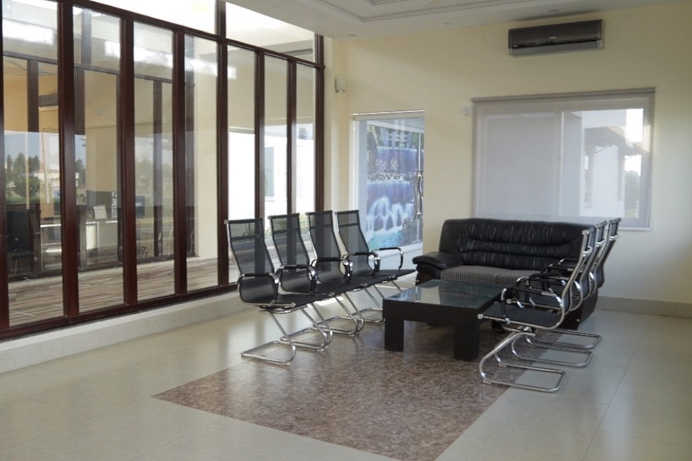 In project finance, project proponents, also called sponsors, develop the idea of building a solar power plant and are usually responsible for operating it In project finance, project proponents, also called sponsors, develop the idea of building a solar power plant and are usually responsible for operating it