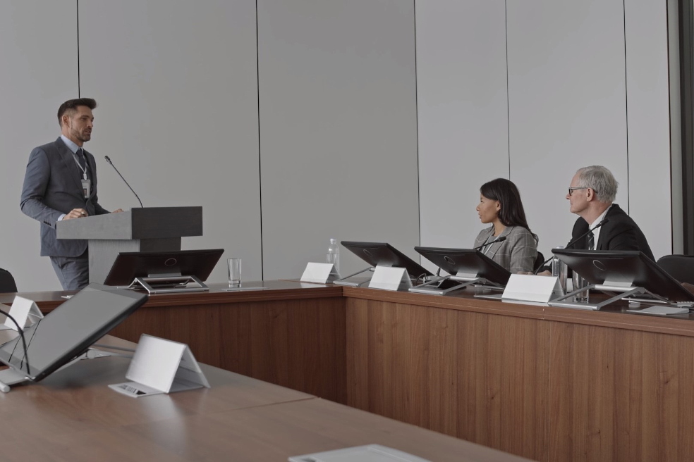 Germany is considered a favorable country for start-ups, which pursues a long-term and targeted policy of credit support for innovative projects and companies Germany is considered a favorable country for start-ups, which pursues a long-term and targeted policy of credit support for innovative projects and companies