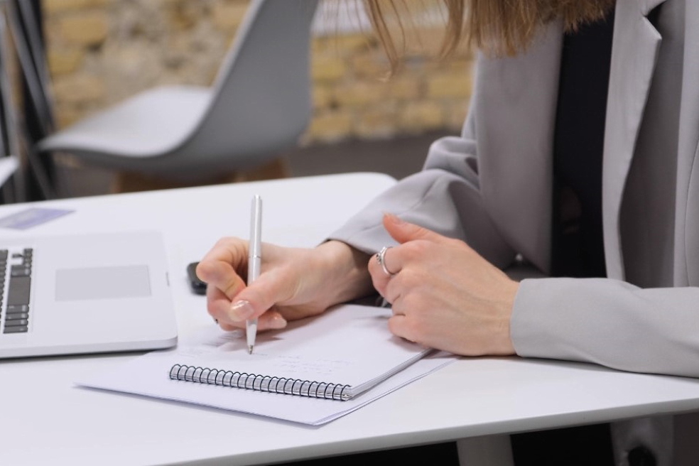 Choosing a financial model for a solar energy project Choosing a financial model for a solar energy project