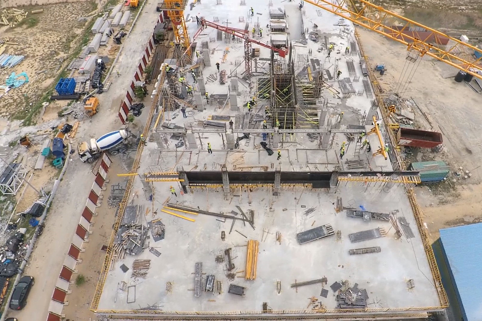 The quality of engineering services and reliable financing are critical to the project The quality of engineering services and reliable financing are critical to the project