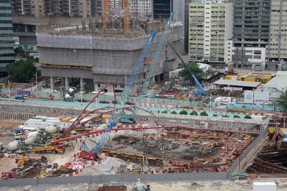 At the same time, the engineering design of the cement plant should be guided by the principles of economy, avoiding overcapacity and high costs At the same time, the engineering design of the cement plant should be guided by the principles of economy, avoiding overcapacity and high costs