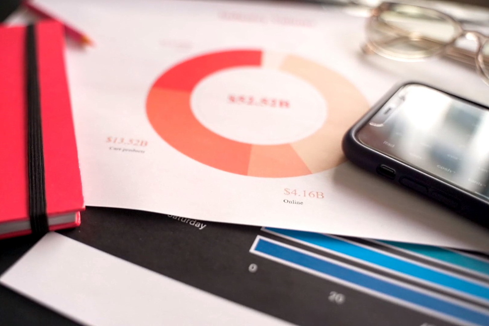 When making decisions about a loan for a modernization of a factory or alternative sources of financing, it is important to consider criteria that allow assessing the advantages and disadvantages of raising debt and equity capital When making decisions about a loan for a modernization of a factory or alternative sources of financing, it is important to consider criteria that allow assessing the advantages and disadvantages of raising debt and equity capital