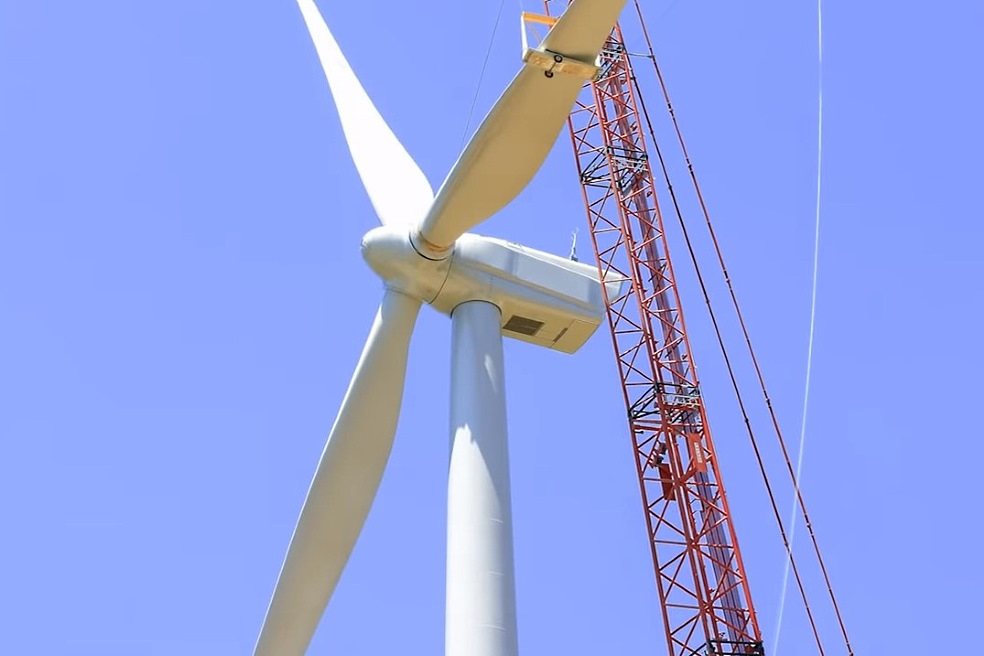 In most cases, investors seek to obtain bank loans to finance large wind power projects In most cases, investors seek to obtain bank loans to finance large wind power projects