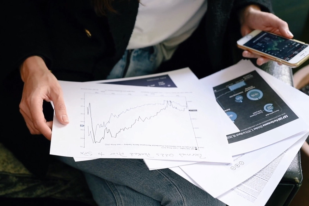 American business needs not only short-term financing, but also long-term loans American business needs not only short-term financing, but also long-term loans