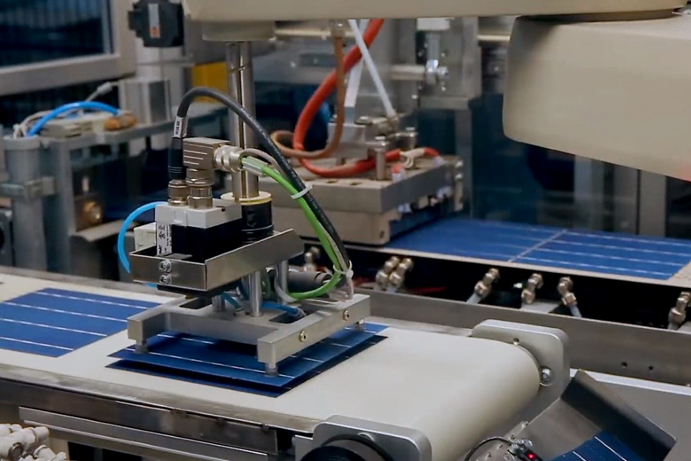 Choosing inverters for solar power plants Choosing inverters for solar power plants